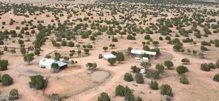 45437 N Jacqueline Hill Drive, Ash Fork, AZ 86320 - Image #2