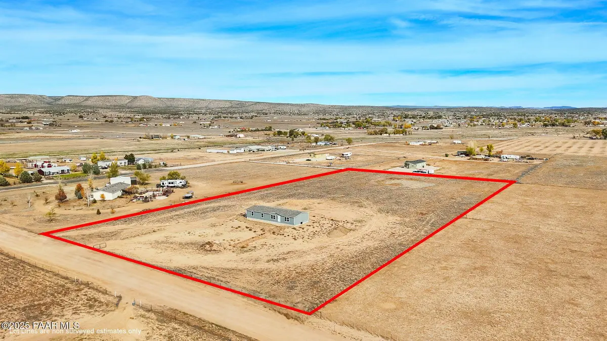 24925 N Sun Hawk Road, Paulden, AZ 86334 - Image #1
