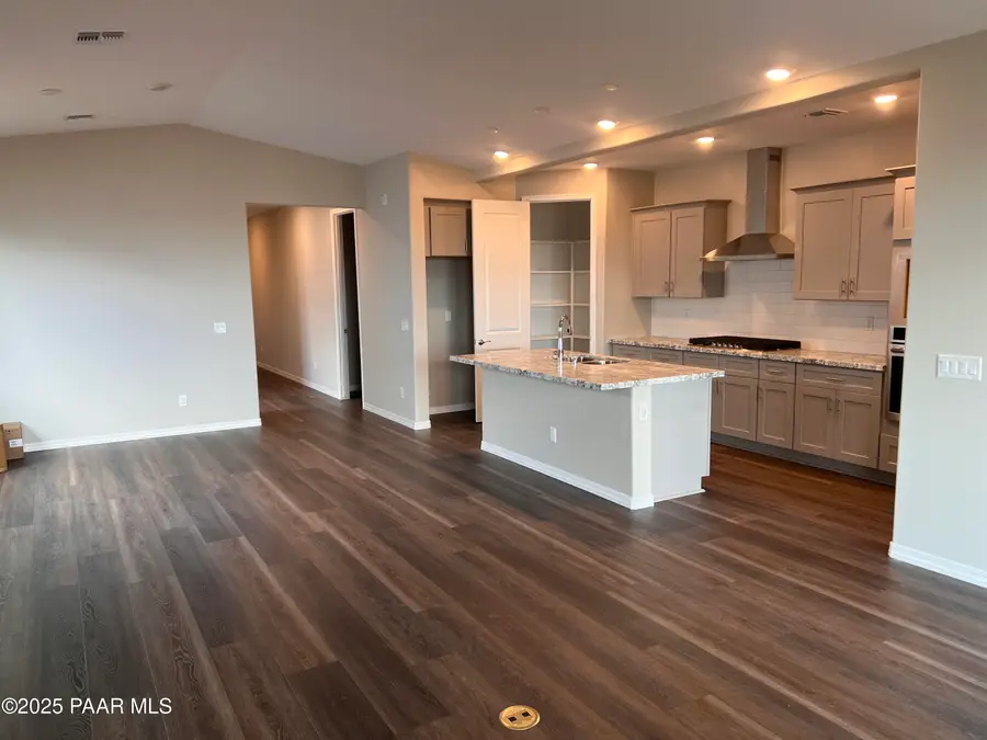 8898 N Pacific Park Drive, Prescott Valley, AZ 86315 - Image #3