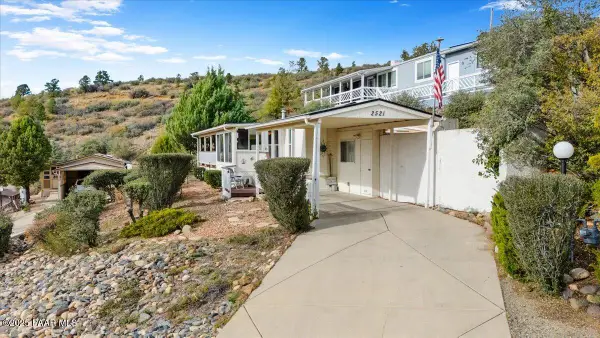 2521 E Hilltop Road, Prescott, AZ 86301