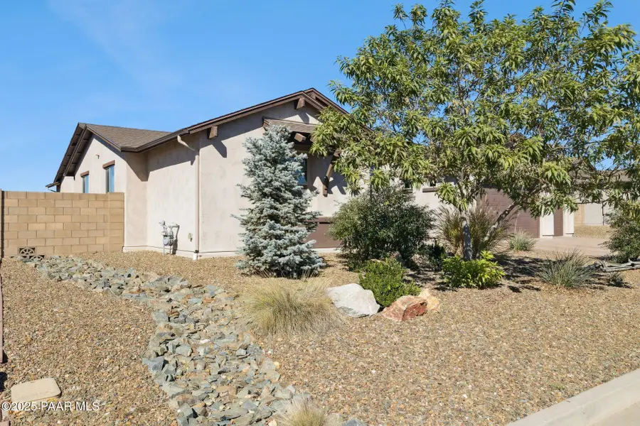 1564 E Yorkshine Avenue, Chino Valley, AZ 86323 - Image #3