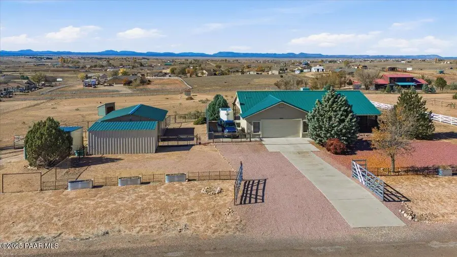 25860 N Cabernet Lane, Paulden, AZ 86334 - Image #2