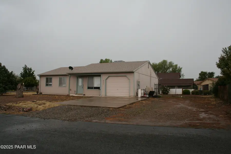 8901 E Waco Court, Prescott Valley, AZ 86314 - Image #2