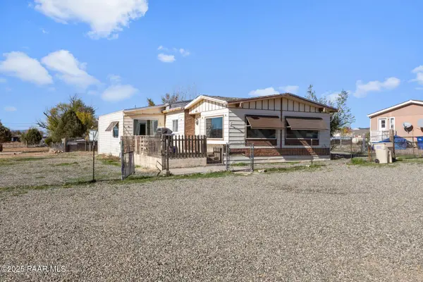 25350 N Enid Drive, Paulden, AZ 86334