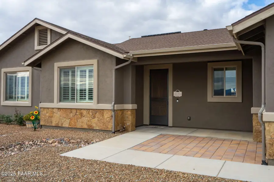 10570 N Ariat Drive, Prescott Valley, AZ 86315 - Image #2