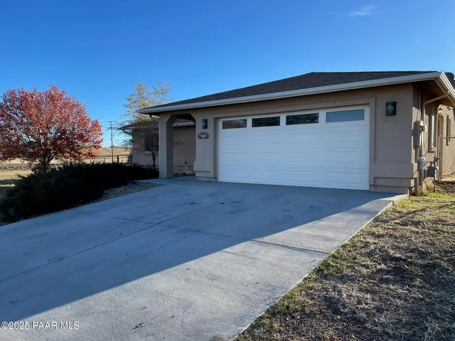 6076 N Viewpoint Drive, Prescott Valley, AZ 86314 - Image #2
