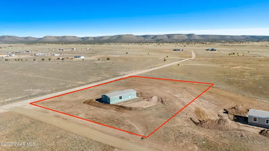 3311 W Cherry Blossom Lane, Paulden, AZ 86334 - Image #3