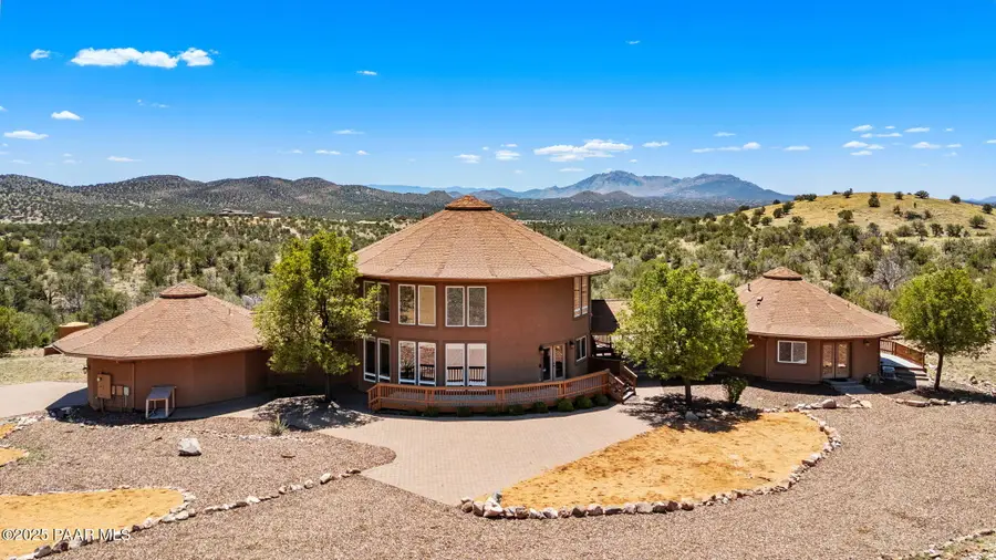 18900 N Butte Pass Road, Prescott, AZ 86305 - Image #2