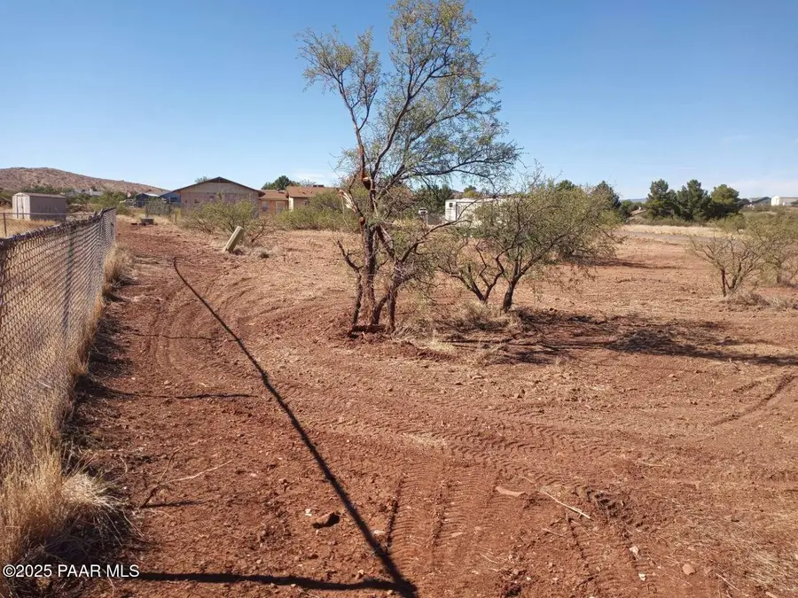 20301 E Sierra Drive, Mayer, AZ 86333 - Image #2