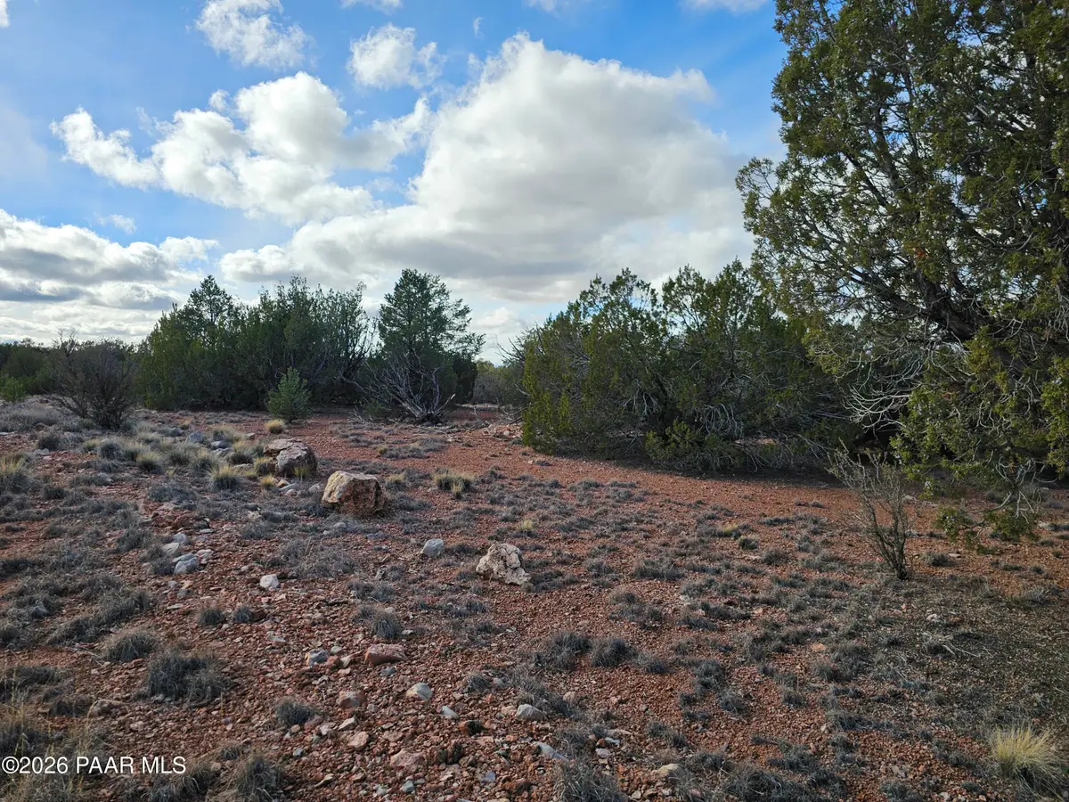 Lot 4055 W Buena Tierra, Seligman, AZ 86337 - Image #1
