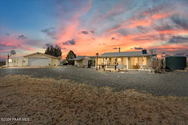 44044 N Haywire Road, Ash Fork, AZ 86320