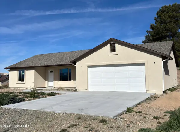 17642 E Bluejay Drive, Mayer, AZ 86333