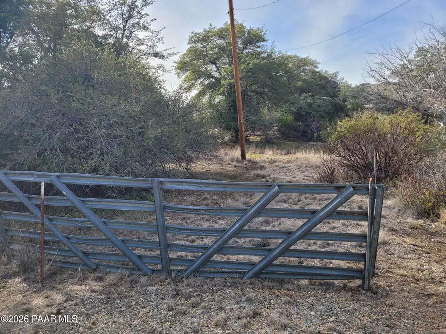 23310 S Mountainaire Drive, Yarnell, AZ 85362 - #3