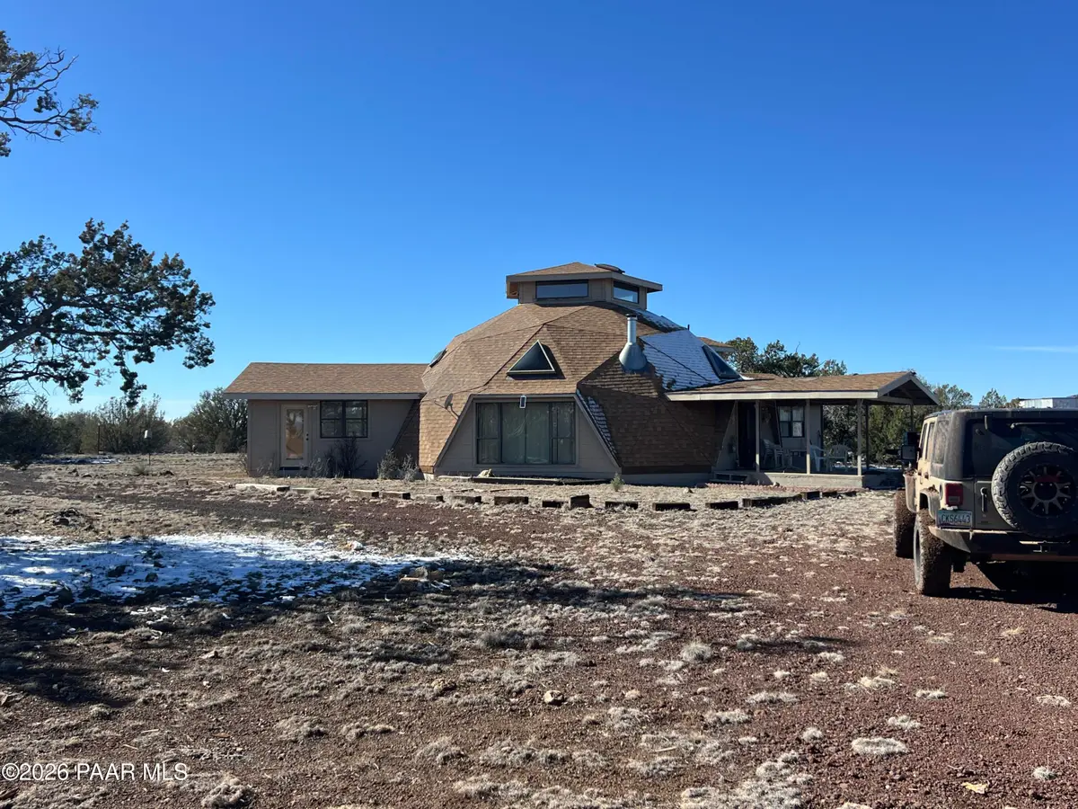 8520 W Ajo Jogger Trail, Ash Fork, AZ 86320 - Image #1