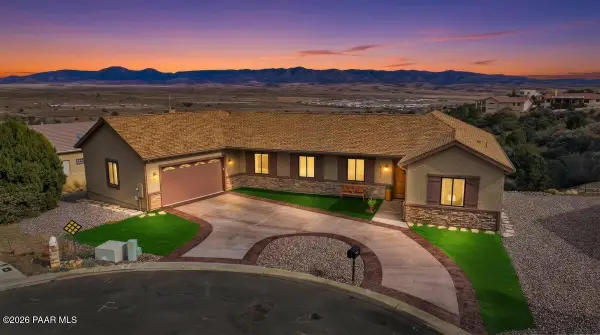 1547 N Neoga Circle, Dewey-Humboldt, AZ 86327