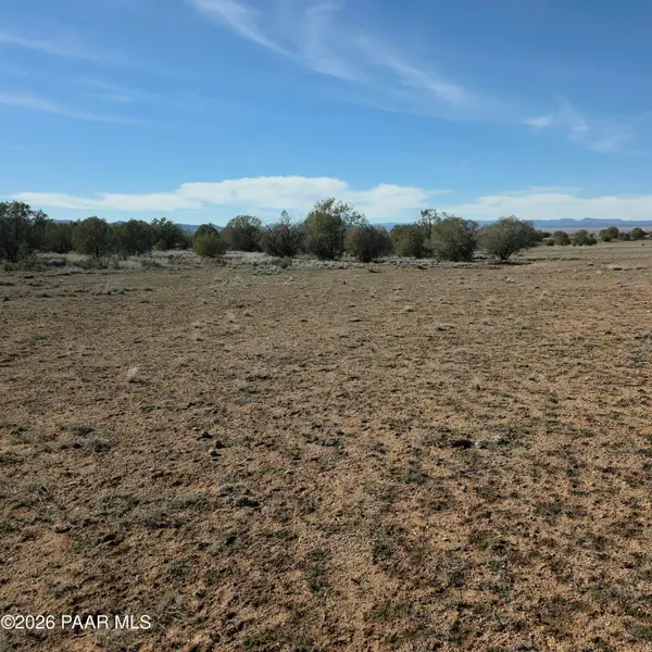 00 0 N Bella Vista Lane, Paulden, AZ 86334