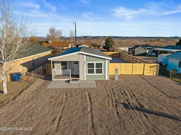 200 W Lake Louise, Paulden, AZ 86334