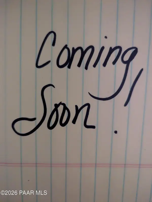 55462 N Madre Circle, Seligman, AZ 86337