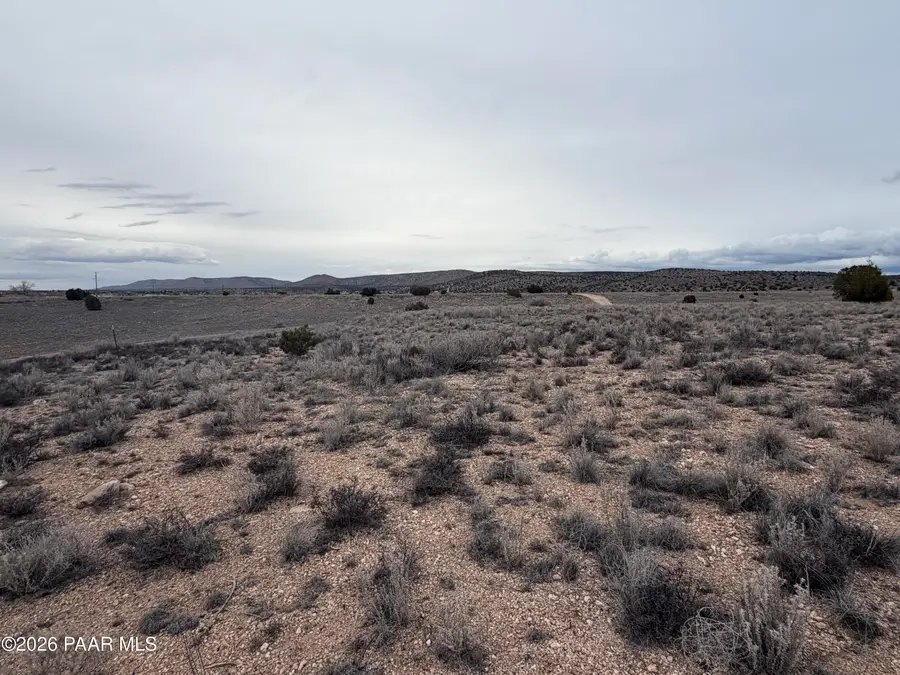 25867 N Robin Drive, Paulden, AZ 86334 - #2