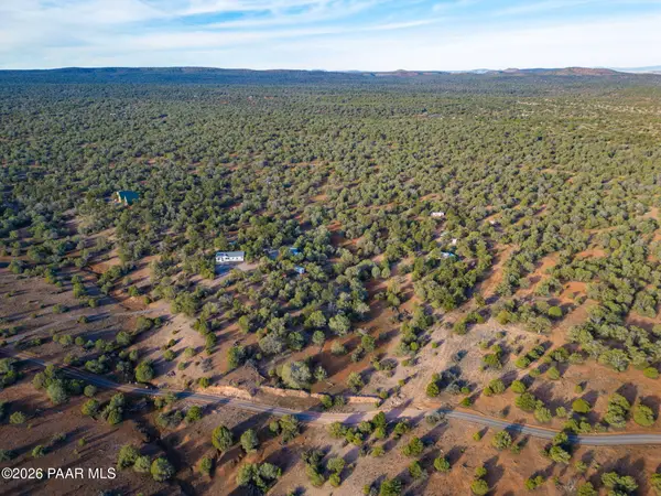 39500 N Kimlee Road, Ash Fork, AZ 86320