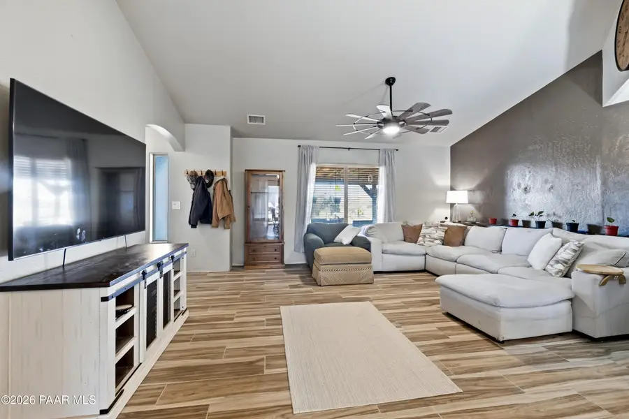 6575 N Mangas Drive, Chino Valley, AZ 86323 - #3