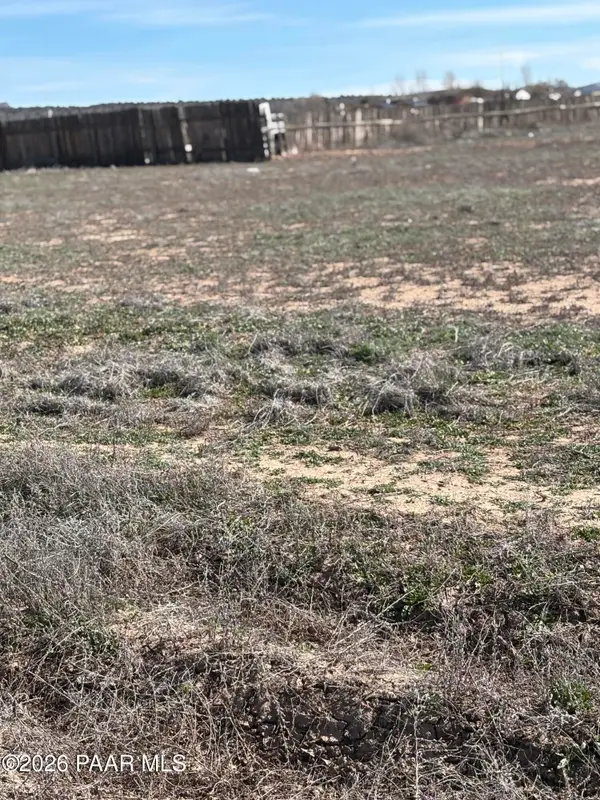 375 W Guymas (2 Lots) Trail, Paulden, AZ 86334