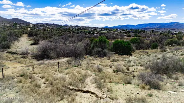 2274 Tiffany Lane, Dewey-Humboldt, AZ 86327