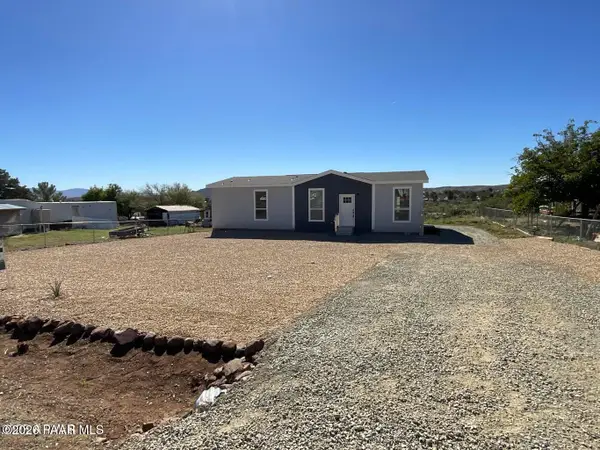 20821 E Cactus Wren Drive, Mayer, AZ 86333