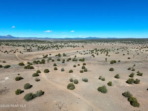 294e Crimson Hill Road, Ash Fork, AZ 86320