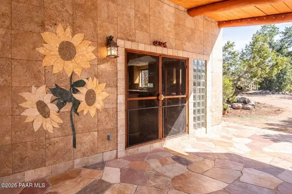 43276 N Hallelujah Lane, Seligman, AZ 86337