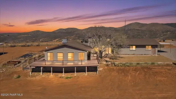 1375 N Rabbit Ridge Road, Dewey-Humboldt, AZ 86327