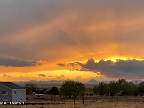 3639 W Granite Drive, Paulden, AZ 86334