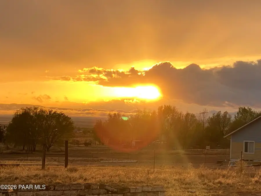3809 W Feldspar Road, Paulden, AZ 86334 - #3