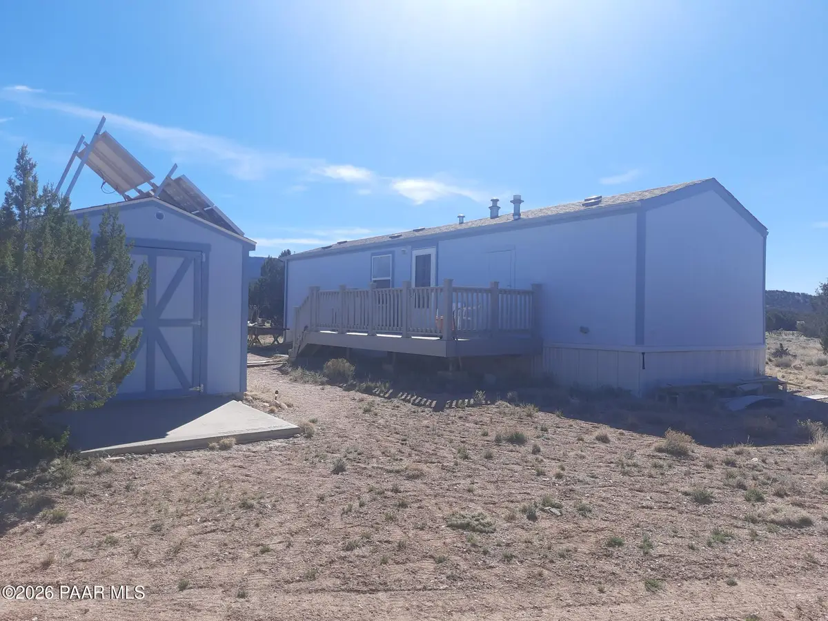 37500 W Bullet Road, Seligman, AZ 86337 - #1