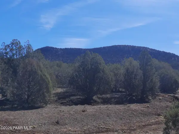 004b Retirement Ln, Seligman, AZ 86337