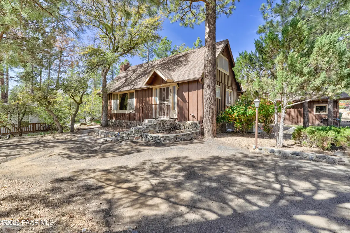 902 Hemlock Avenue, Prescott, AZ 86303 - #1