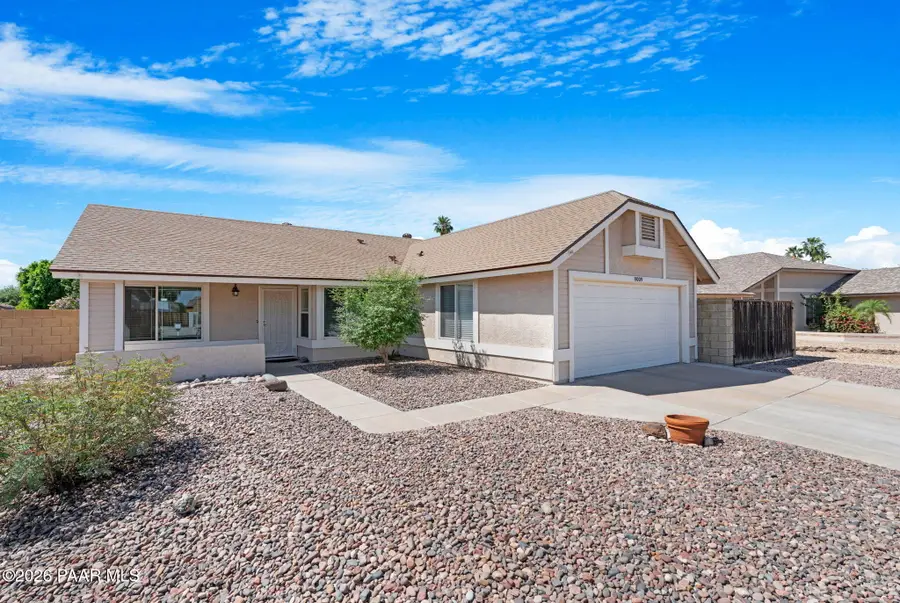 8009 W Pershing Avenue, Peoria, AZ 85381 - #2