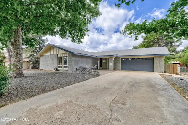 1150 N Cottonwood Spring Drive, Dewey-Humboldt, AZ 86327