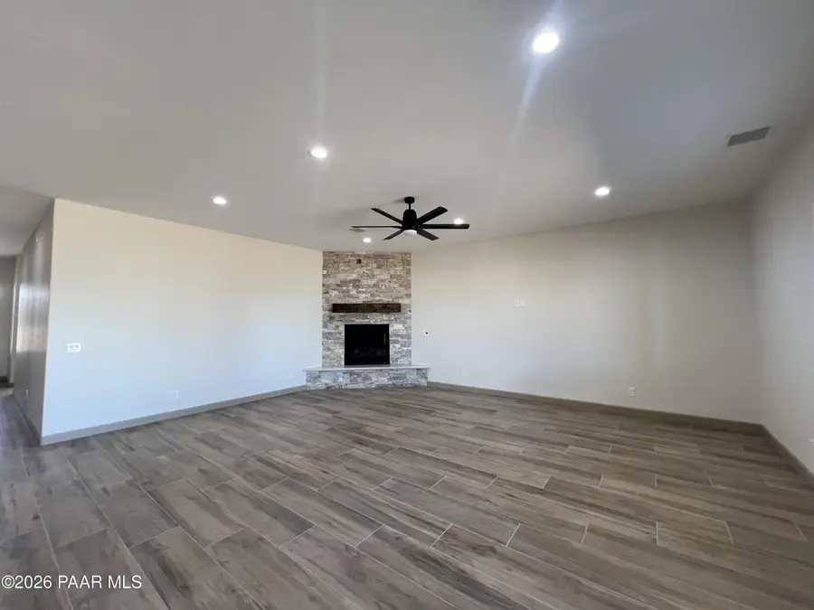 141 S Brenna Drive, Chino Valley, AZ 86323 - #3