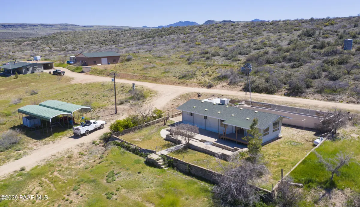 24605 W Kirkland Hillside Road #W, Skull Valley, AZ 86332 - #1