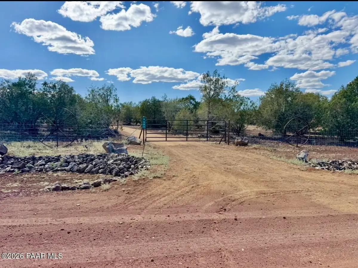 3321 N Coconino Boulevard, Williams, AZ 86046 - #1