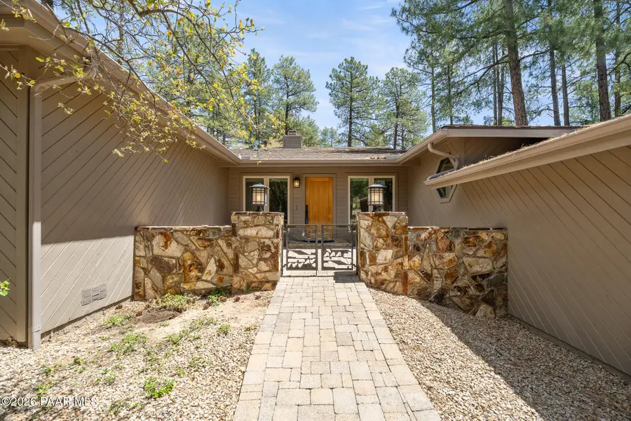 1525 S Roadrunner, Prescott, AZ 86303 - #3