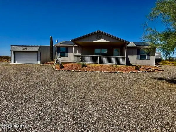 27650 S Clydesdale Avenue, Congress, AZ 85332