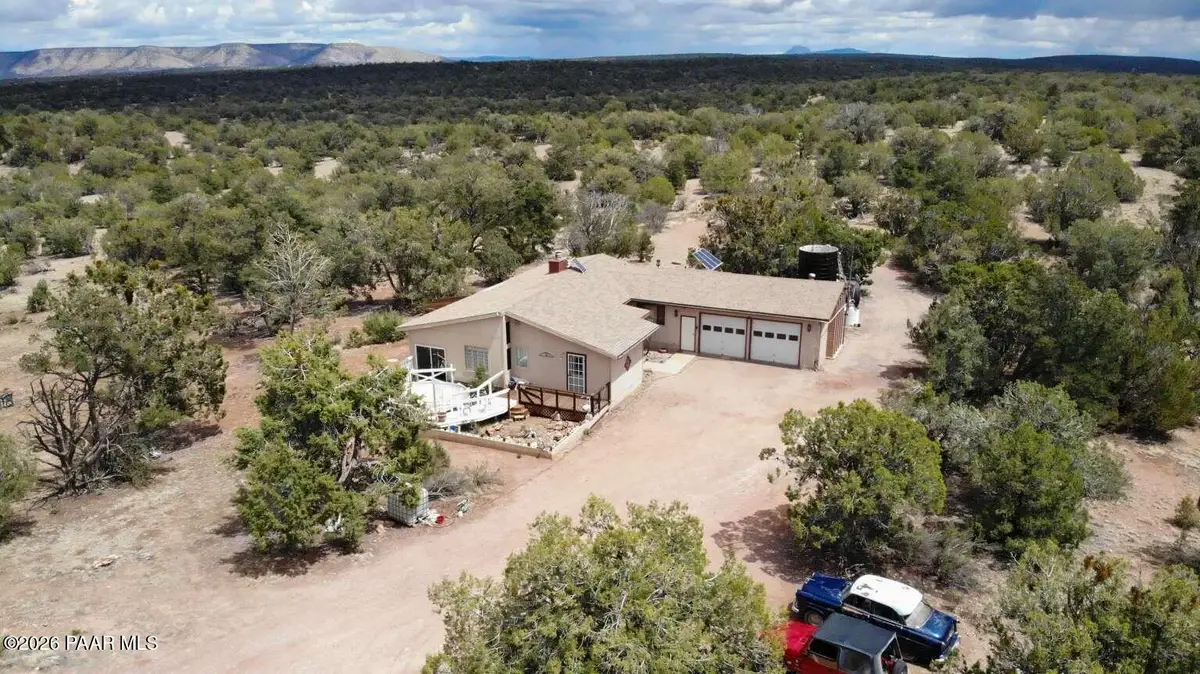 55409 N Madre Circle, Seligman, AZ 86337 - #1