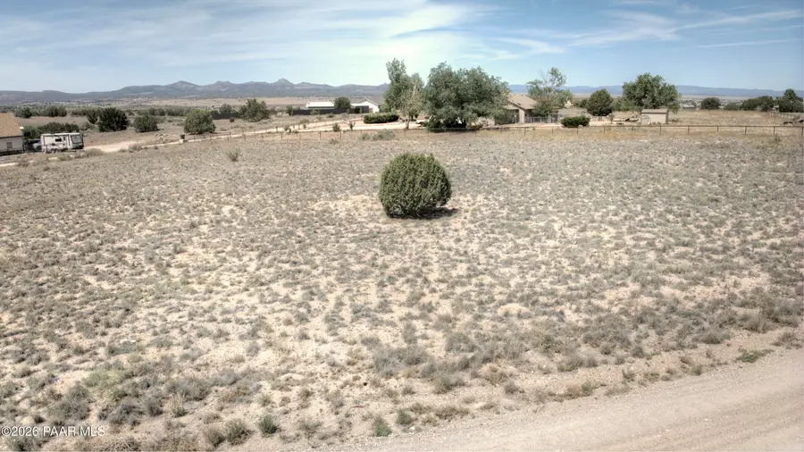 24660 N Rj Way, Paulden, AZ 86334 - #3