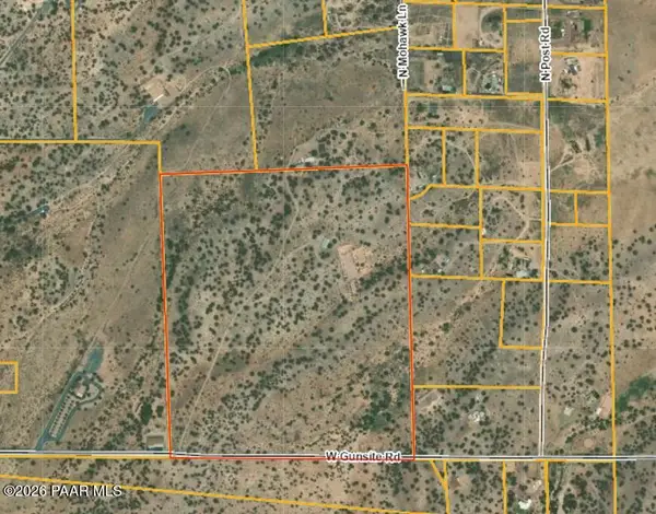 2450 W Gunsite Road, Paulden, AZ 86334