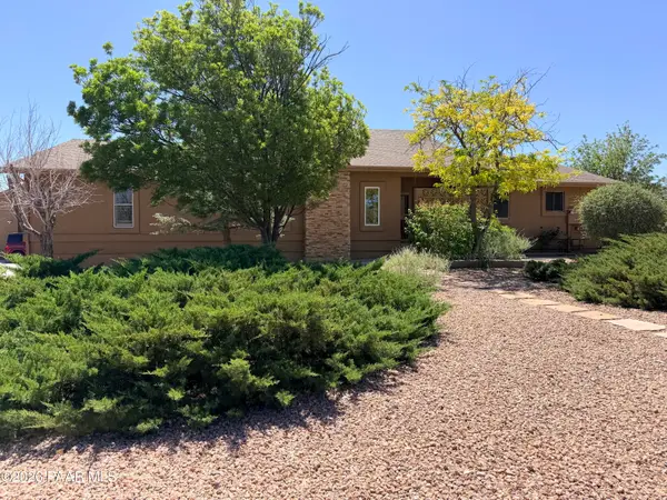 5697 N Honeysuckle Road, Prescott, AZ 86305