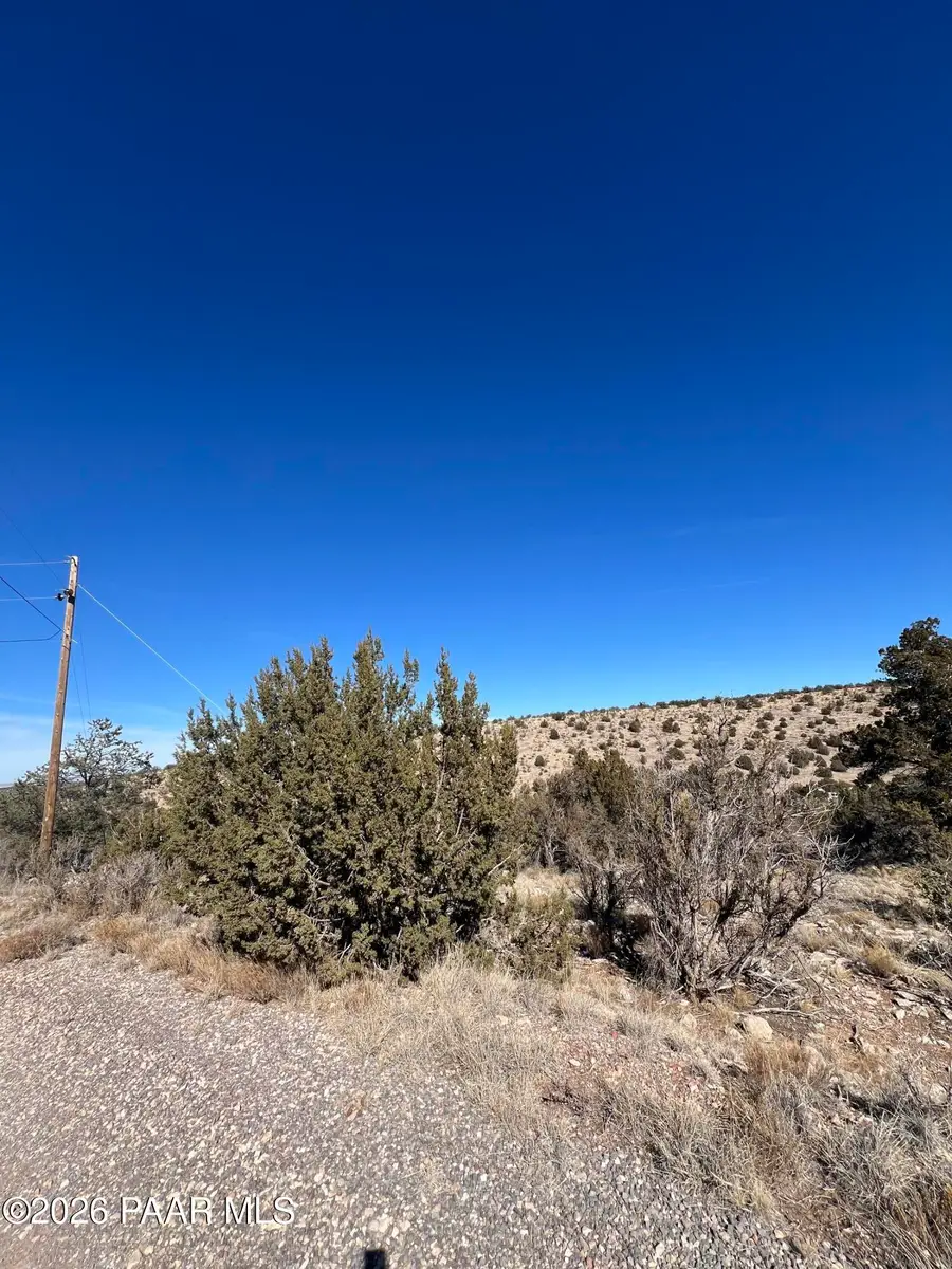 29740 W Rock Ridge, Seligman, AZ 86337 - #2