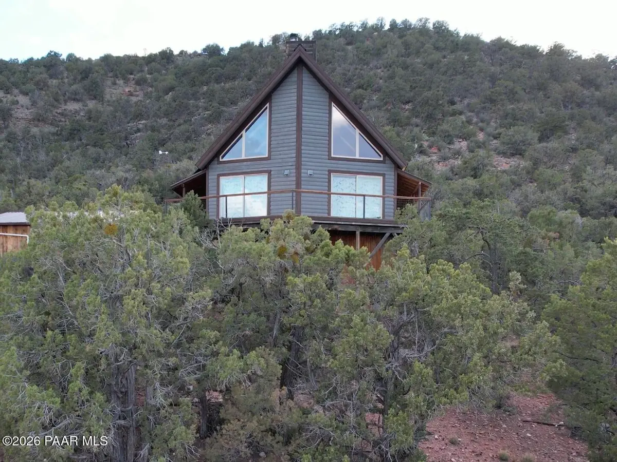 33867 W Whiskey River Road, Seligman, AZ 86337 - #1