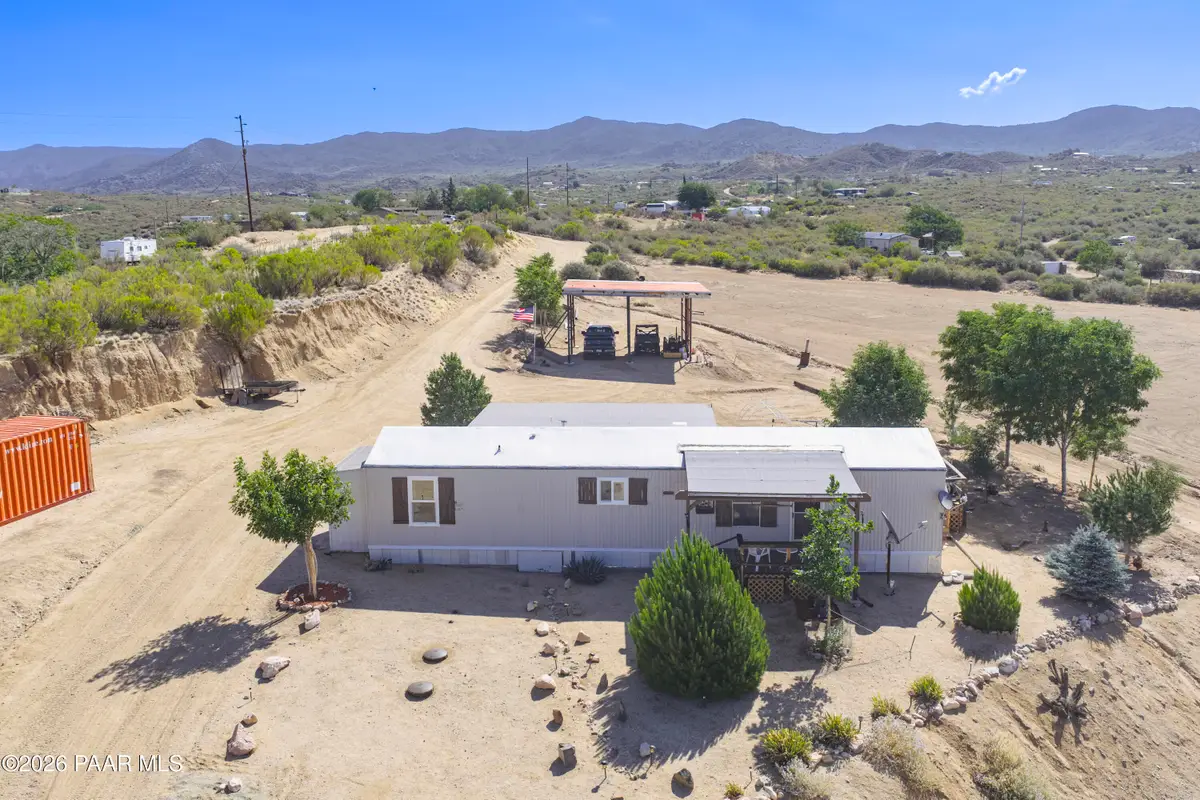 8360 W Barrington Road, Wilhoit, AZ 86332 - #1